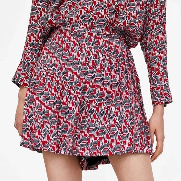 Zara Red Zebra Print High Waisted Pleated Skort Size M